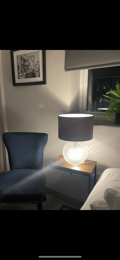 Phoenix Pods Hotel Ливърпул Екстериор снимка